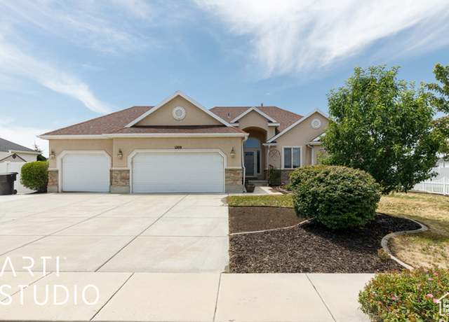Property at 1209 N 1120 W, Clinton, UT 84015, 5 beds, 3 baths