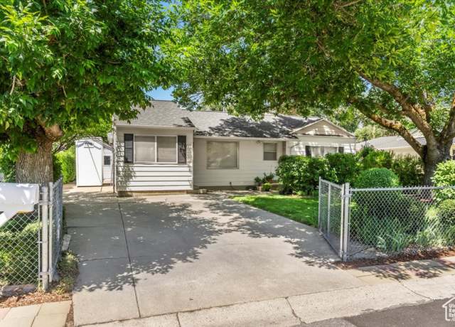 Property at 223 W Glen Pl N, Layton, UT 84041, 4 beds, 1.5 baths