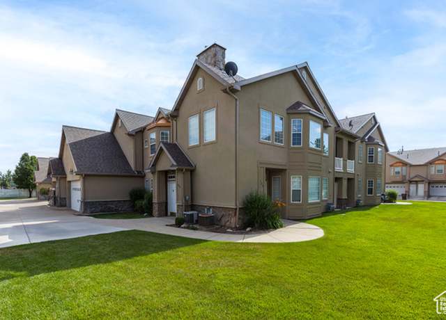 Property at 934 Shetland Ln, Farmington, UT 84025, 2 beds, 2 baths