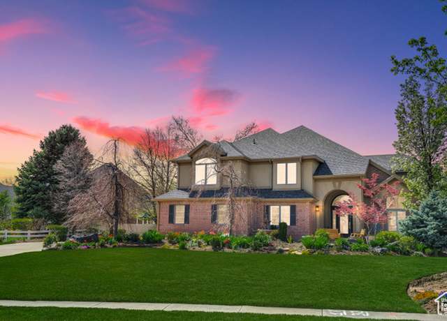 Property at 1013 Fairway Cir, Fruit Heights, UT 84037, 6 beds, 5 baths