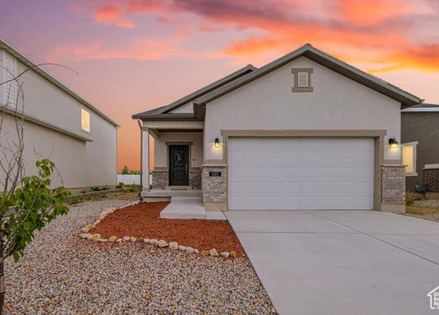 Property at 425 W Domain Ln, Grantsville, UT 84029, 3 beds, 2 baths