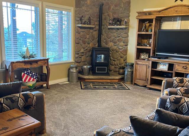 Property at 2586 W Deer Dr, Stockton, UT 84071, 3 beds, 2.5 baths