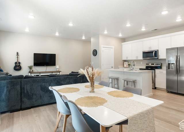 Property at 472 W 40 S Unit J201, Providence, UT 84332, 1 bed, 1 bath