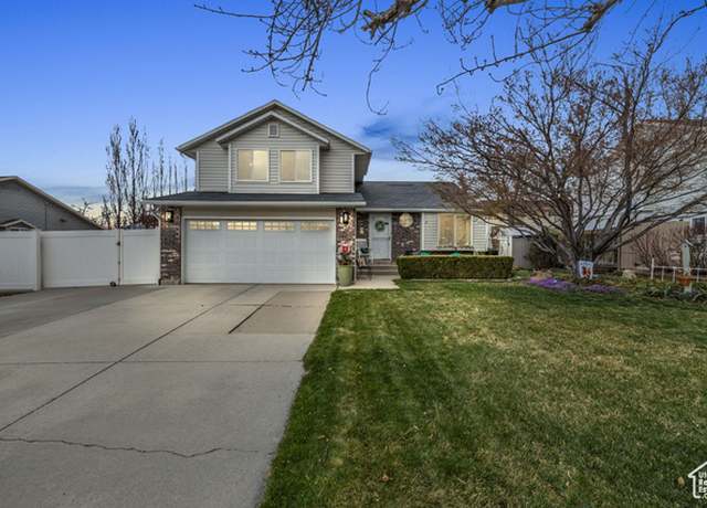 Property at 945 E Diana Way, Sandy, UT 84094, 4 beds, 2.5 baths