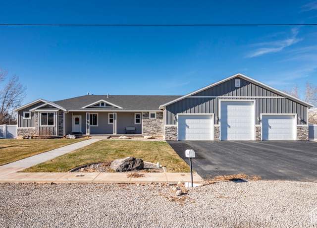 Property at 5185 N 600 E, Enoch, UT 84721, 7 beds, 4.5 baths