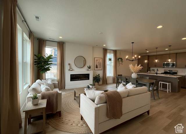 Property at 6978 W Terraine Rd S #141, West Jordan, UT 84081, 2 beds, 2.5 baths