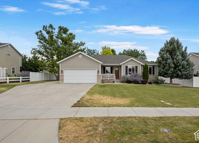 Property at 1212 N 450 W, American Fork, UT 84003, 6 beds, 3 baths