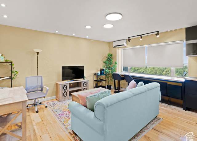 Property at 130 S 1300 E #602, Salt Lake City, UT 84102, 1 bed, 1 bath