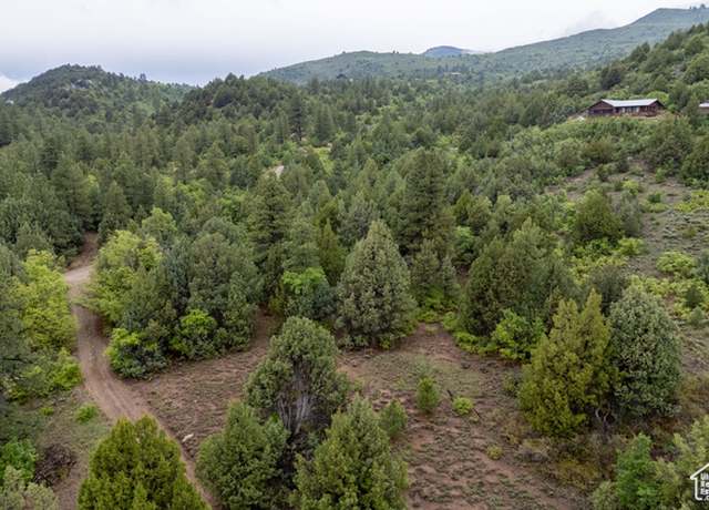 Property at 2 E Oak Tree Dr #2, Springdale, UT 84767