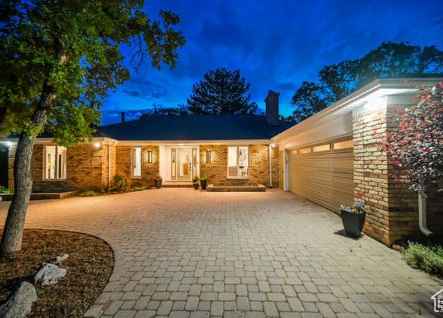 Property at 3385 E Deer Hollow Cir S, Sandy, UT 84092, 5 beds, 4.5 baths