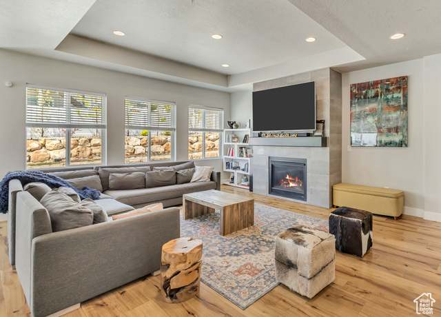 Property at 7518 S 5720 W, West Jordan, UT 84081, 4 beds, 2.5 baths