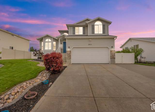 Property at 2611 W 4050 S, Roy, UT 84067, 5 beds, 3 baths