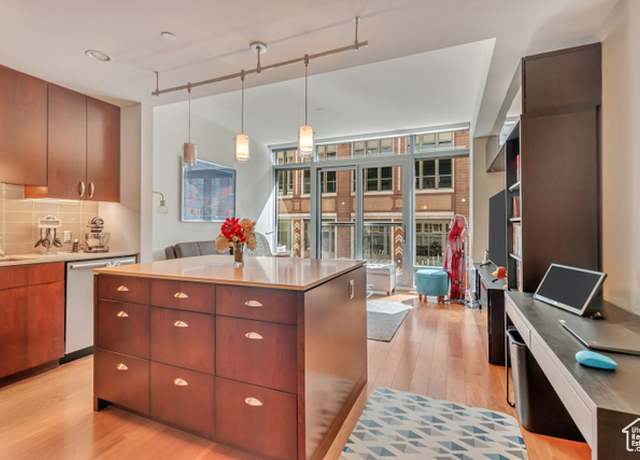 Property at 35 E 100 S #204, Salt Lake City, UT 84111, 1 bath