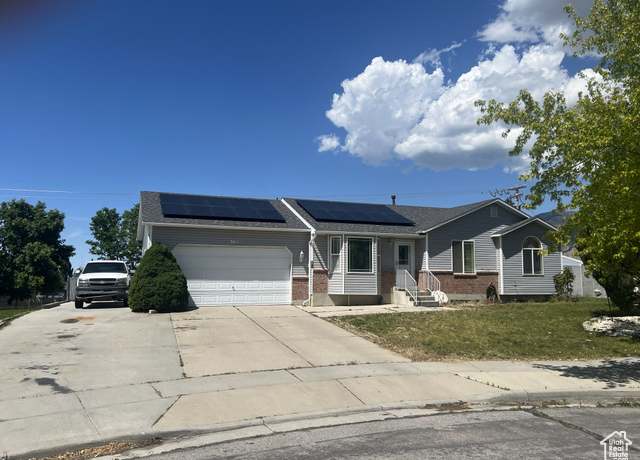 Property at 865 E 980 N, Tooele, UT 84074, 4 beds, 3 baths