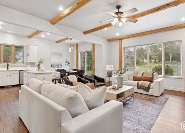Property at 92 W Village Ct, Midway, UT 84049, 5 beds, 3 baths