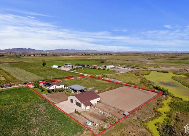 Property at 712 S 6150 W, Ogden, UT 84404, 7 beds, 3 baths