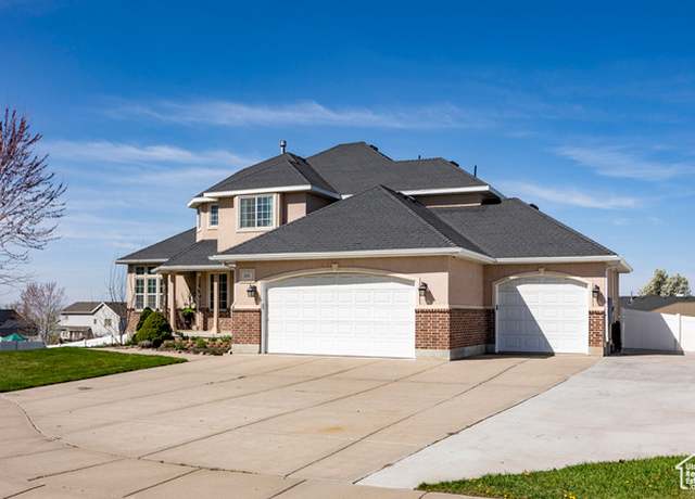Property at 2115 N 5 E, Layton, UT 84041, 4 beds, 4 baths