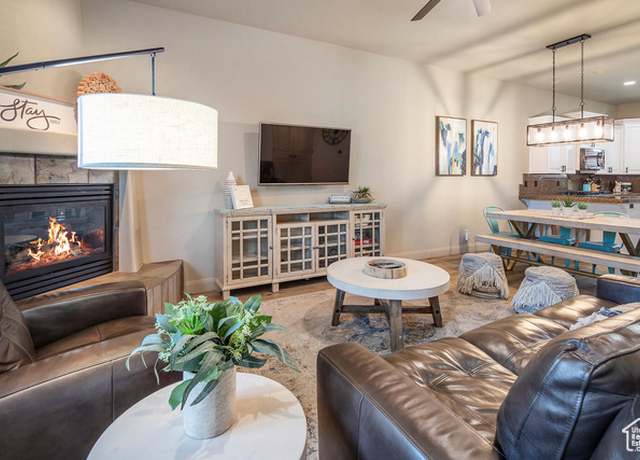 Property at 1839 W Canyon Dr #103, St. George, UT 84770, 2 beds, 2 baths