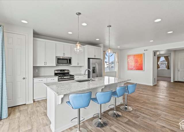 Property at 6405 N Appaloosa Dr, Stansbury Park, UT 84074, 3 beds, 2.5 baths