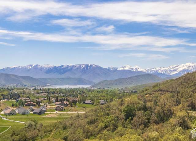 Property at 350 Luzern Rd E, Midway, UT 84049, 4 beds, 2 baths