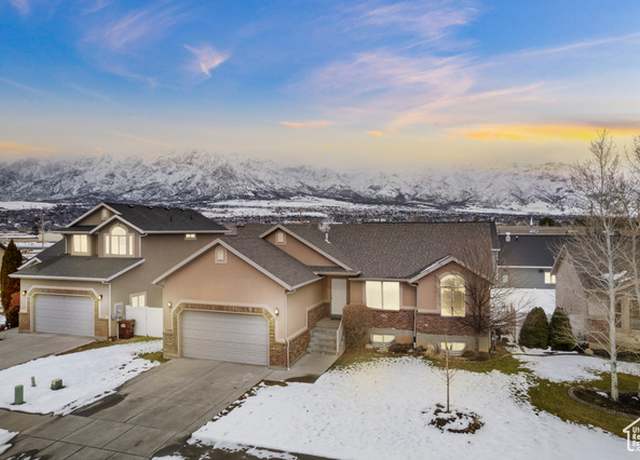 Property at 2200 N Pebble Brook Rd, Pleasant View, UT 84404, 4 beds, 2 baths