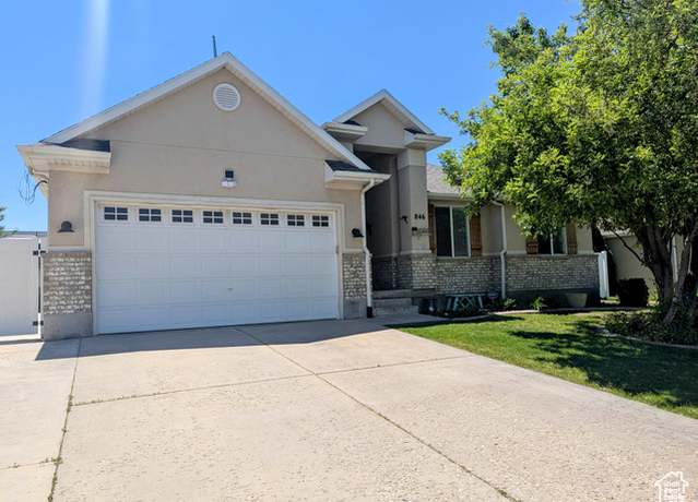 Property at 846 E 2200 S, Clearfield, UT 84015, 5 beds, 3.5 baths