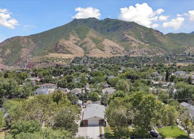 Property at 2963 S Grace St E, Salt Lake City, UT 84109, 3 beds, 3 baths