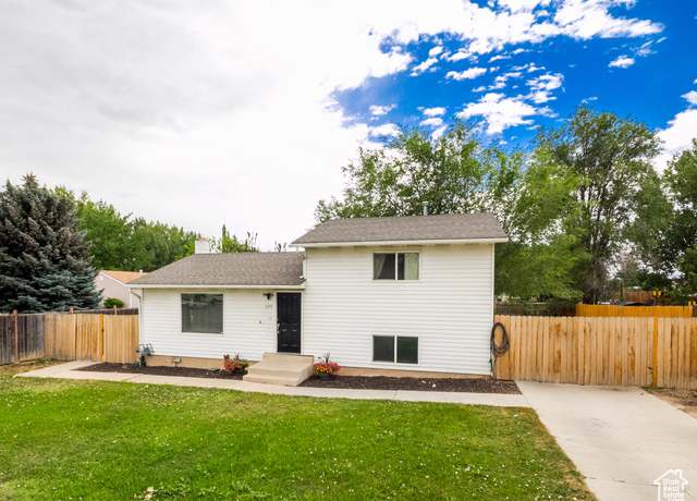 Property at 225 W 600 N, Vernal, UT 84078, 2 beds, 2 baths