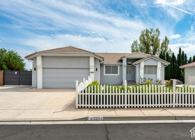 Property at 2294 E 170 N, St. George, UT 84790, 6 beds, 3 baths