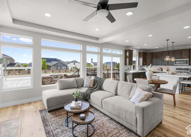 Property at 33 E Delgada Ln, Stansbury Park, UT 84074, 3 beds, 2.5 baths