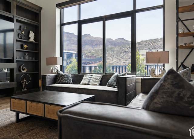 Property at 1450 W Torrey Pines Rd, Hurricane, UT 84737, 5 beds, 5 baths