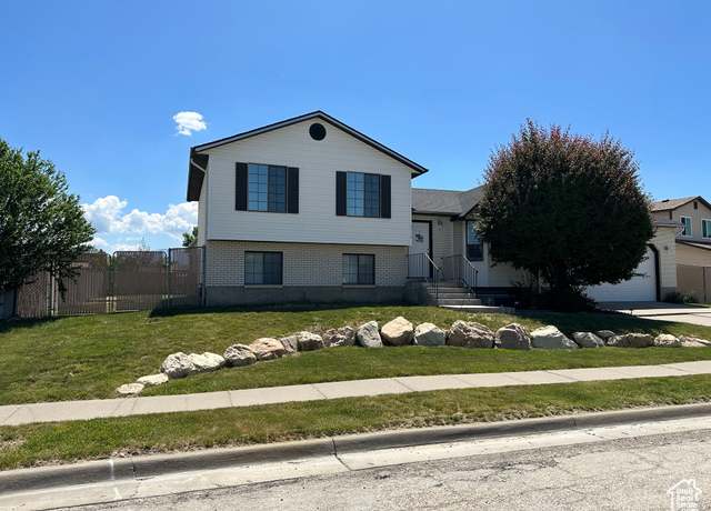 Property at 5710 S 4050 W, Roy, UT 84067, 5 beds, 2.5 baths
