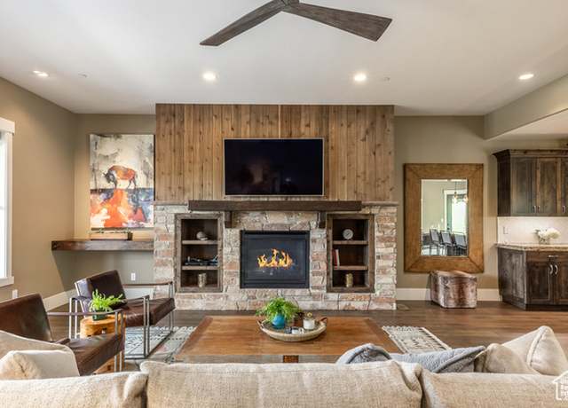 Property at 1773 E Longview Dr, Hideout, UT 84036, 4 beds, 3.5 baths