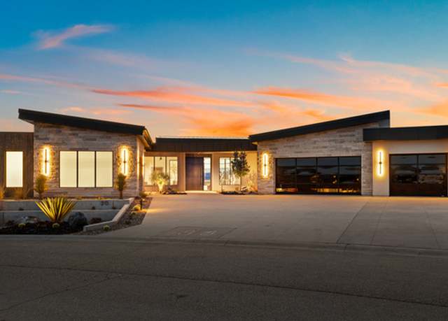 Property at 20 N Cliffside Dr, Washington, UT 84780, 5 beds, 6.5 baths
