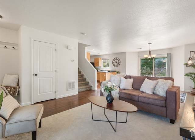 Property at 3505 S Hawk Dr W, Saratoga Springs, UT 84045, 4 beds, 3.5 baths