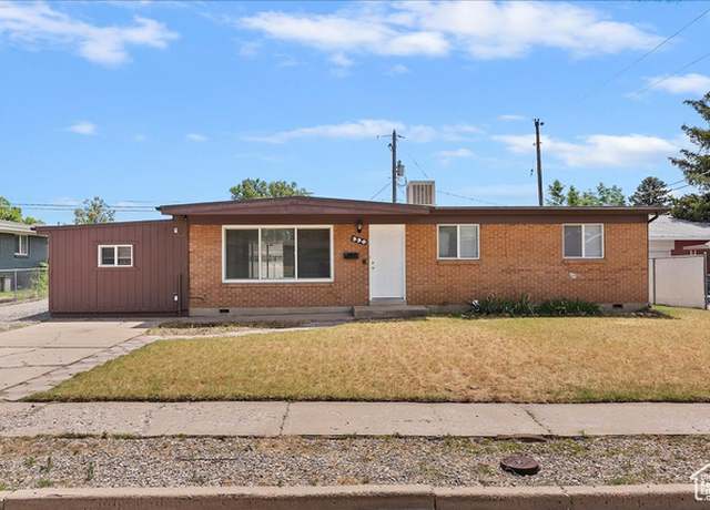 Property at 330 W 750 N, Clearfield, UT 84015, 4 beds, 1.5 baths