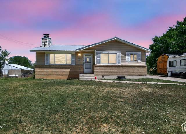 Property at 735 E 100 S, Hyrum, UT 84319, 4 beds, 2 baths