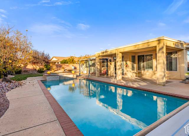 Property at 1587 N Liberty Greens Dr, Washington, UT 84780, 4 beds, 2.5 baths