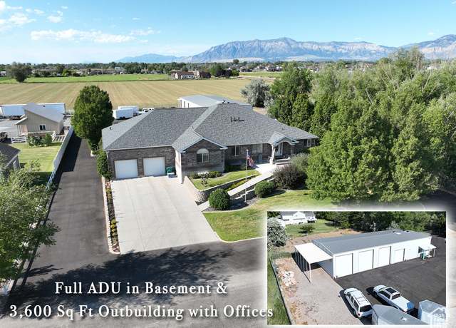 Property at 5160 W 5725 S, Hooper, UT 84315, 6 beds, 4 baths