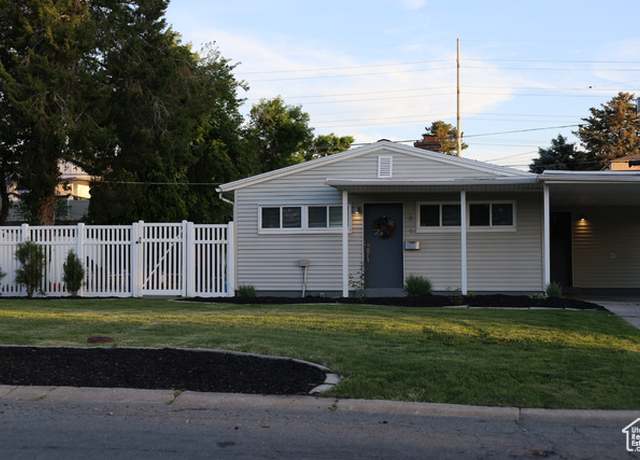 Property at 1834 E Cloverdale Rd S, Cottonwood Heights, UT 84121, 3 beds, 1.5 baths
