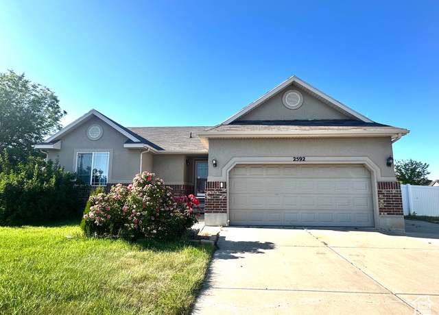 Property at 2592 W 2650 N, Clinton, UT 84015, 6 beds, 3 baths