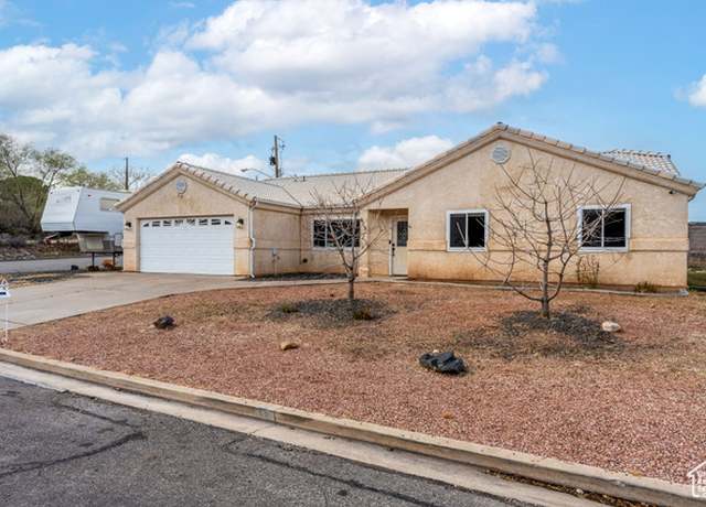 Property at 615 N 220 W, La Verkin, UT 84745, 1 bed, 2 baths