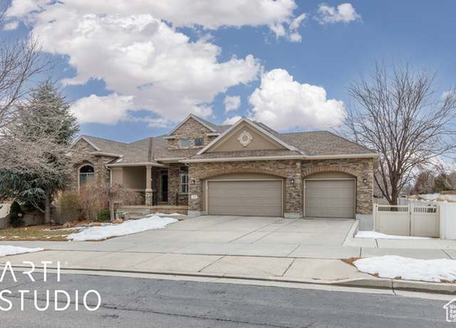 Property at 3013 W Alta Peak Rd, South Jordan, UT 84095, 6 beds, 3.5 baths