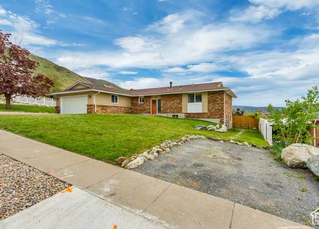 Property at 584 E Aspen Way, Centerville, UT 84014, 6 beds, 3 baths