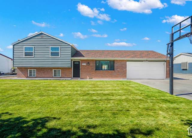 Property at 3806 W Brandy Buck, Taylorsville, UT 84129, 4 beds, 2 baths