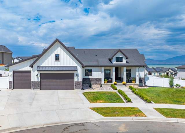 Property at 3727 S Larkspur Cir E, Saratoga Springs, UT 84045, 7 beds, 4.5 baths