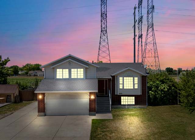 Property at 4683 S 3200 W, Roy, UT 84067, 5 beds, 3 baths
