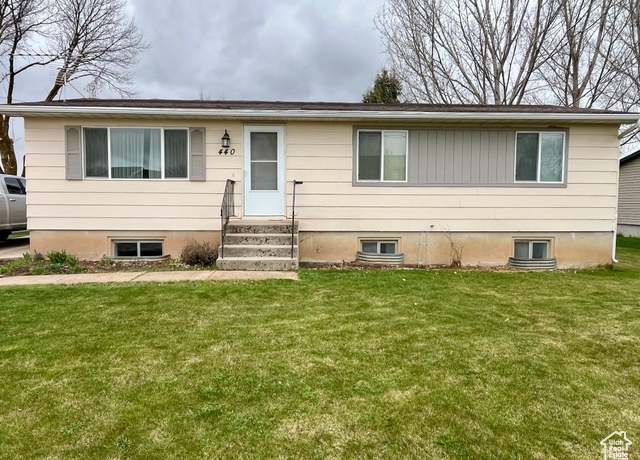 Property at 440 S 400 W, Preston, ID 83263, 5 beds, 2 baths
