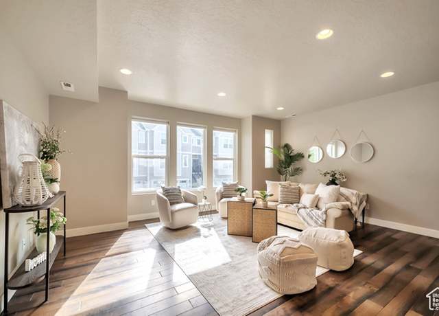 Property at 13416 S Purple Ash Ln, Draper, UT 84020, 3 beds, 3 baths
