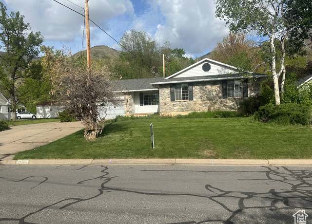 Property at 265 S 300 E, Centerville, UT 84014, 5 beds, 3 baths